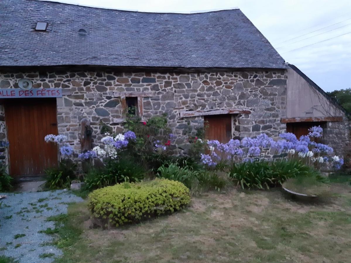 Petite Maison De Campagne Plouec-du-Trieux Exteriör bild